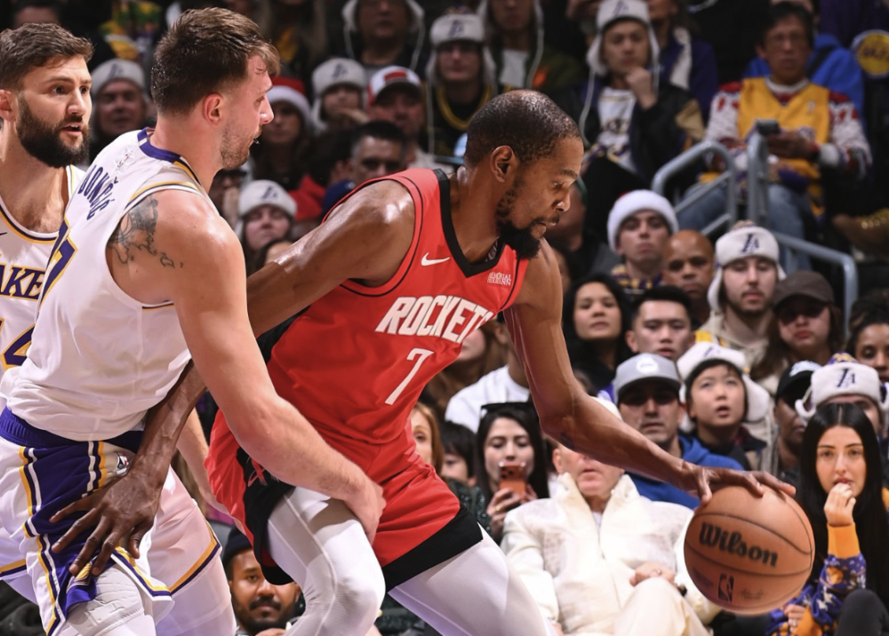 kaiyun-包含杜兰特与90激战G2分钟上海海港围绕社区盾外线爆发，东契奇连续五场比赛得分超过突破纪录都惊呆了的词条