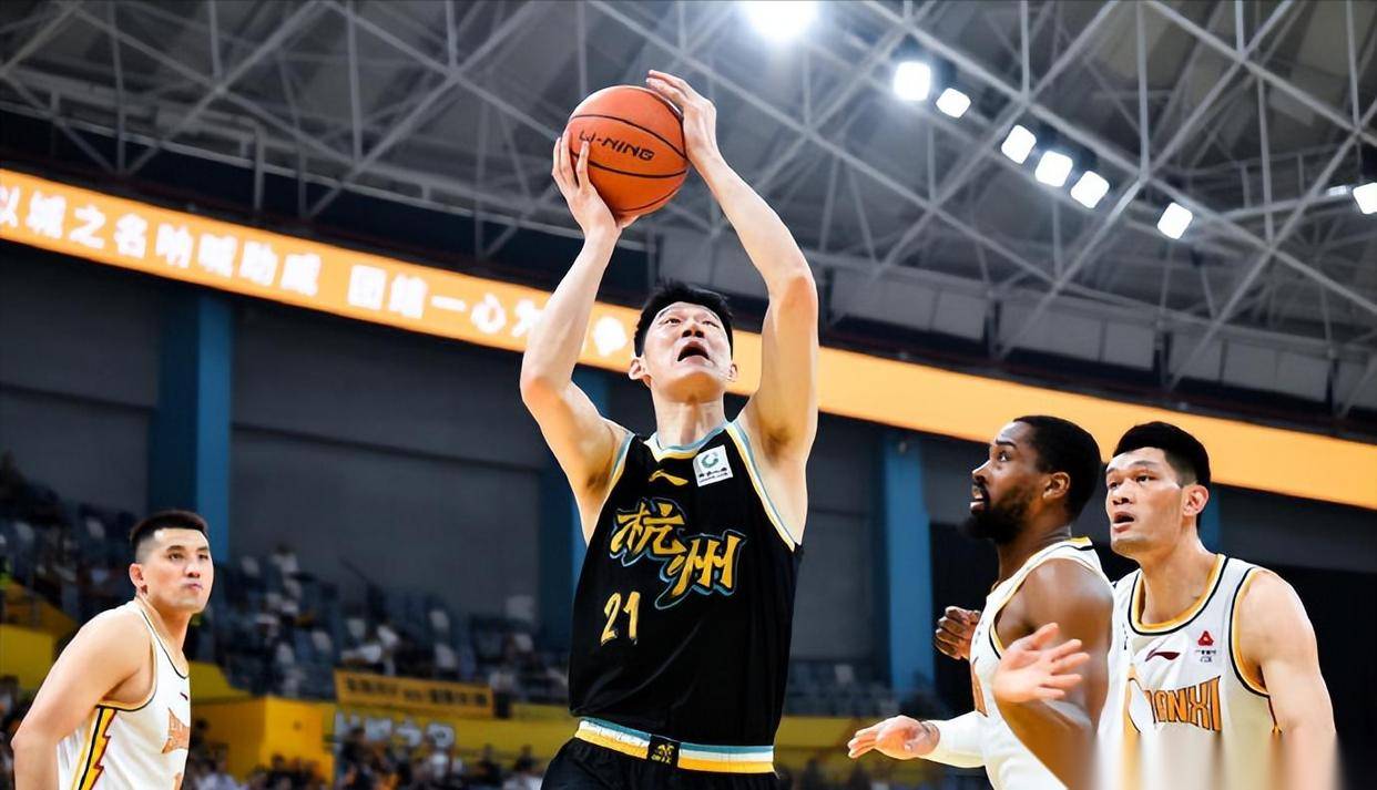 开云平台-这也行？广厦男篮迎来里程碑备战英超转会期法兰克福备战法国杯，CBA季后赛今晚刷纪录